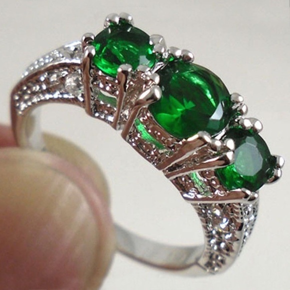 Jewelry - SALE! Emerald Green Eternity Silver Ring Size 7